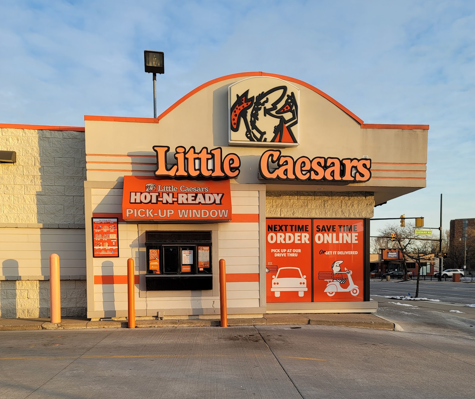 Little Caesars Pizza — photo