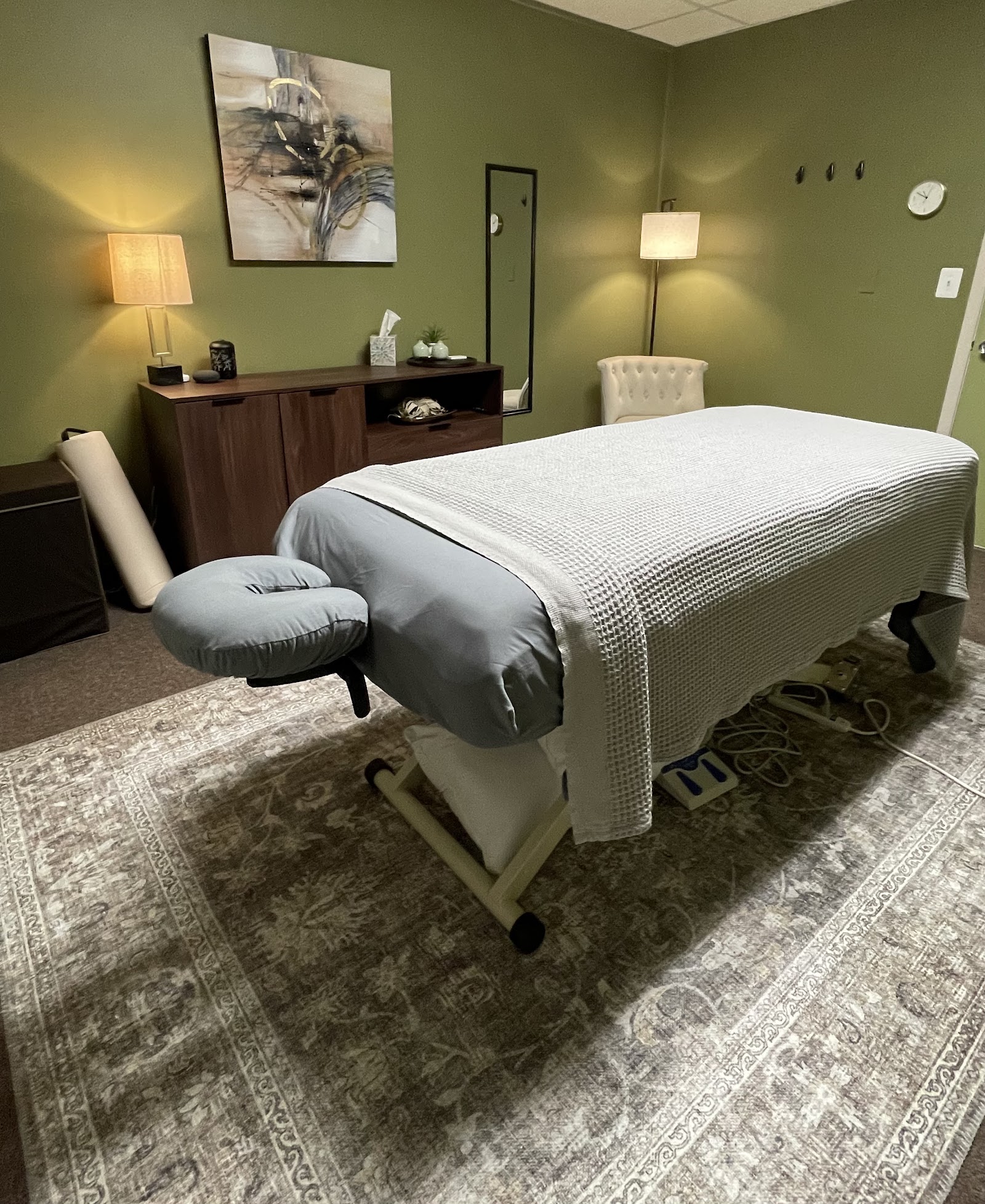 Sarahtonin Massage & Bodywork LLC in Southfield