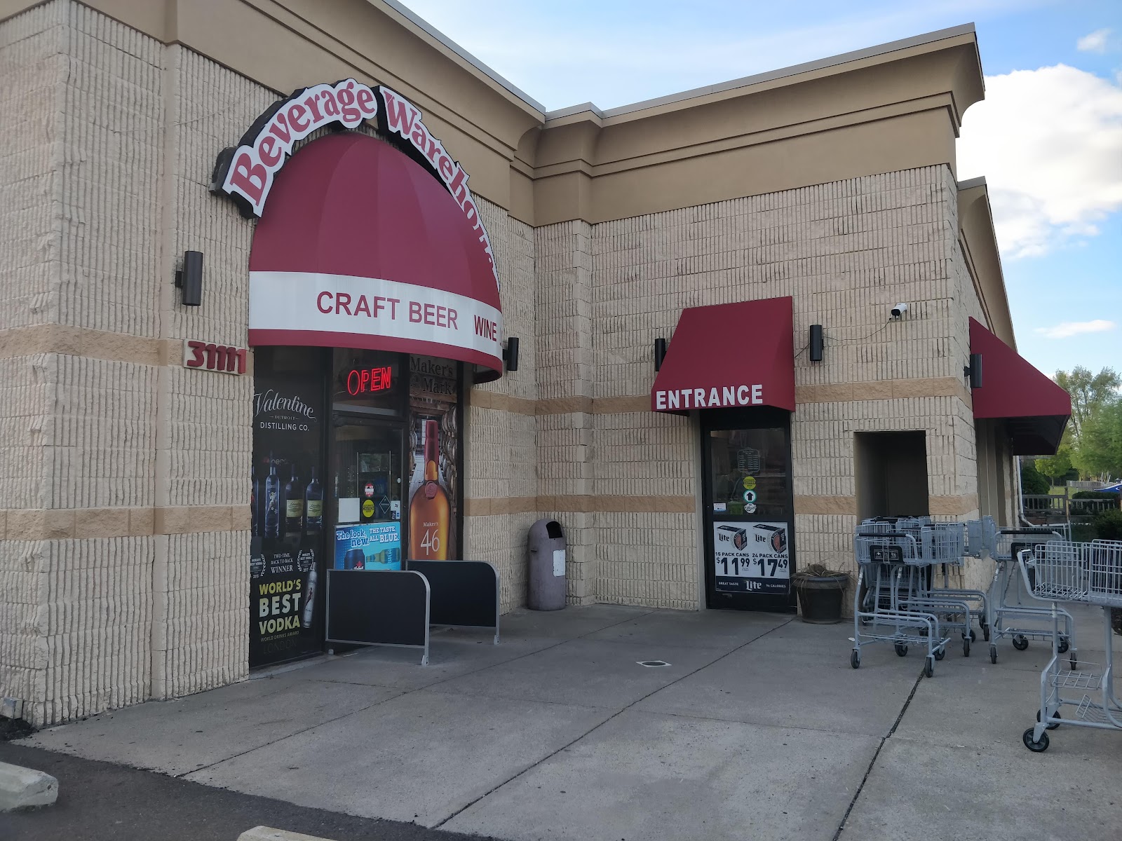 Beverage Warehouse in Beverly Hills