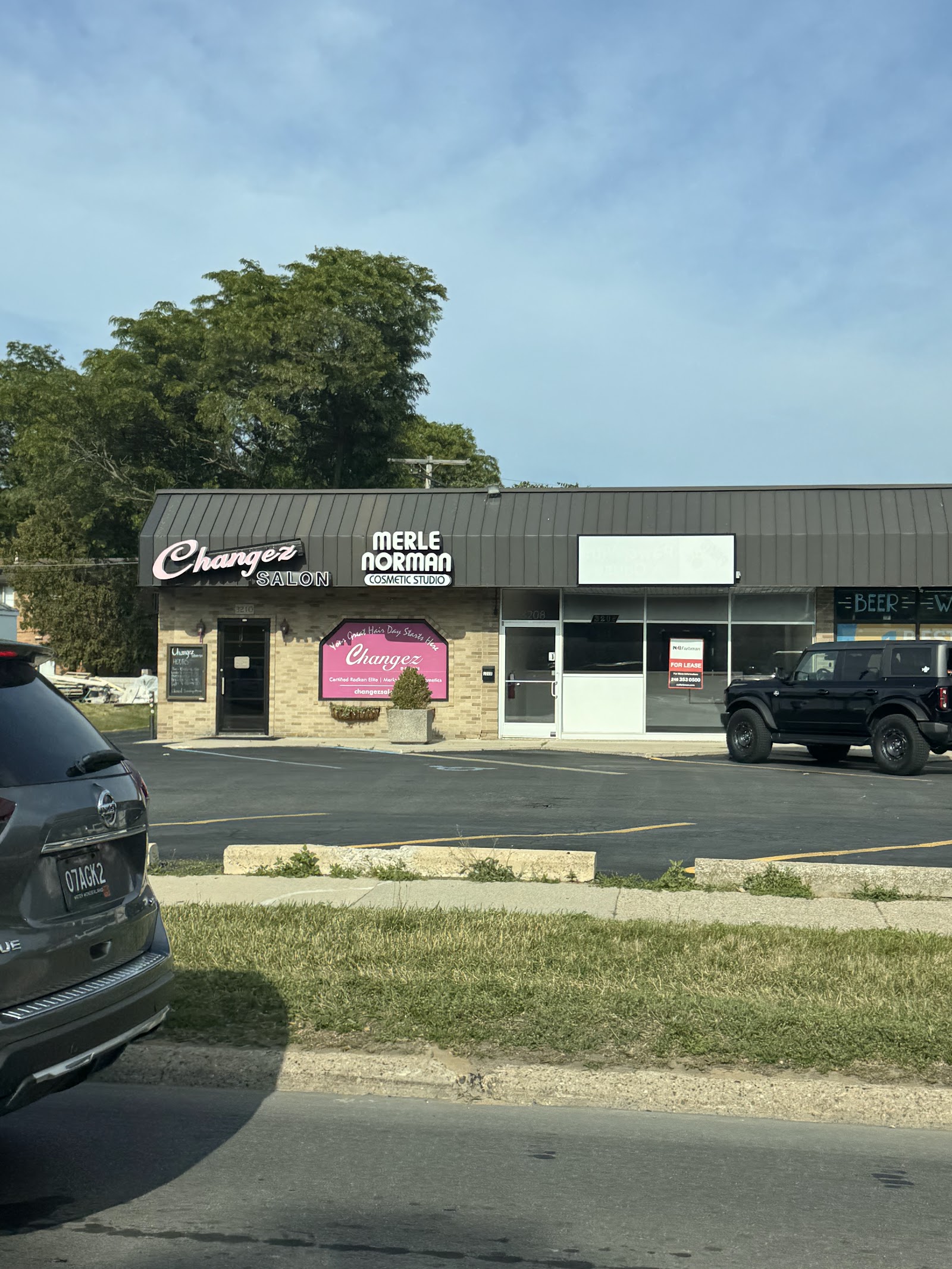 Changez Salon & Spa in Royal Oak