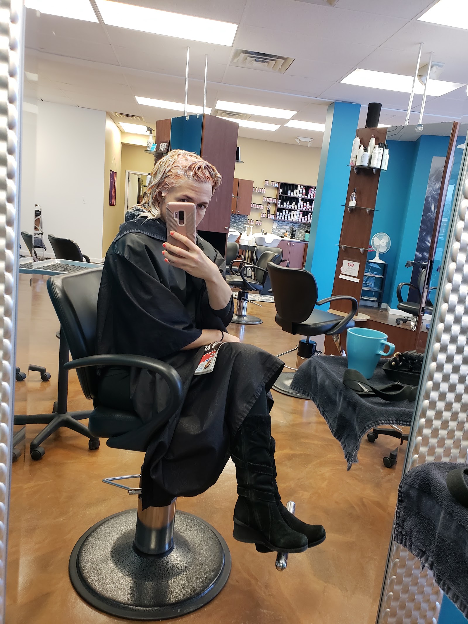 Ella Rae Salon in Royal Oak