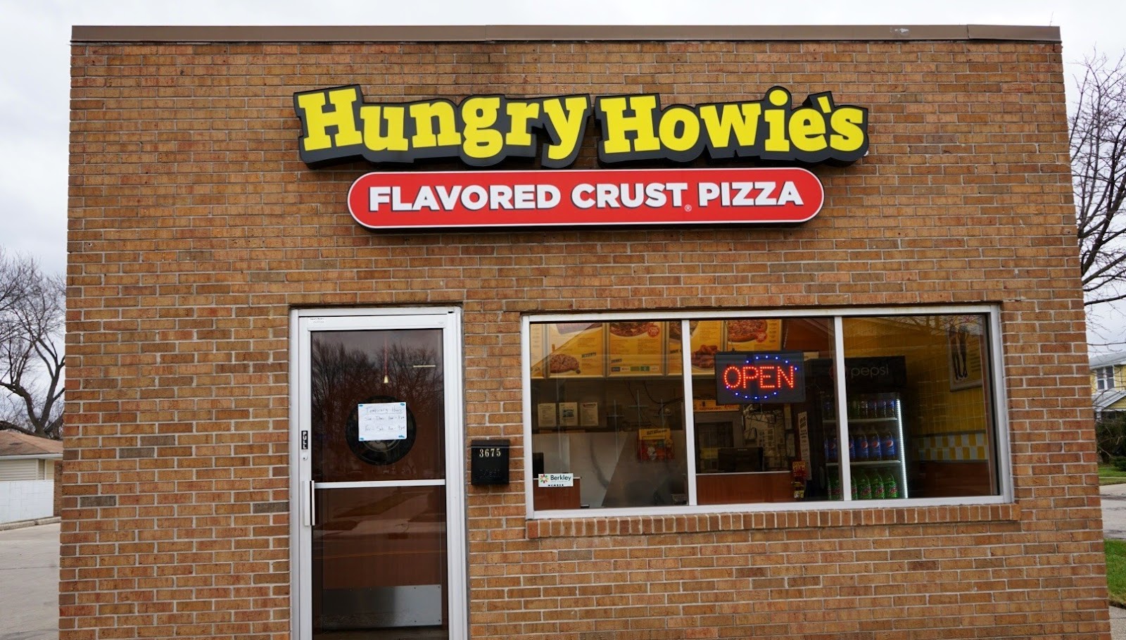 Hungry Howie's Pizza in Berkley