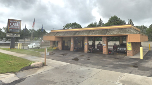 Uncle Ed's Oil Shoppe — photo